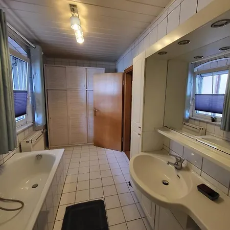 Haus Lehneis * Teublitz