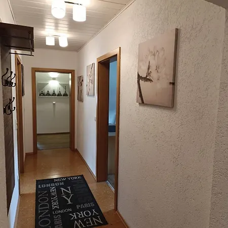 Haus Lehneis 아파트 Teublitz